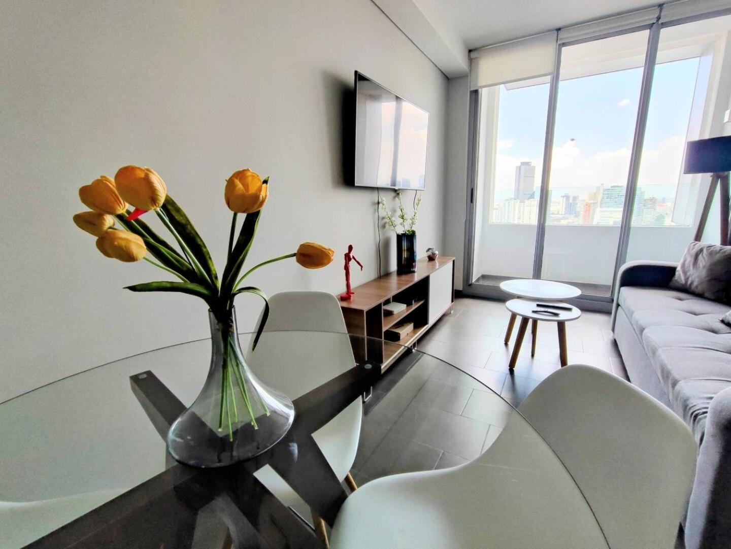 Alluring Views, Luxuriously Appointed In Polanco Mexico City Exterior photo